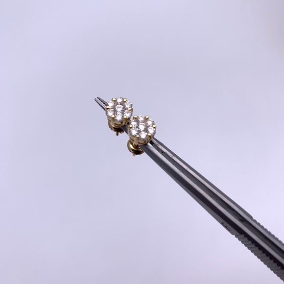 14kt YellowGold Diamond Cluster Stud Earring .85ct